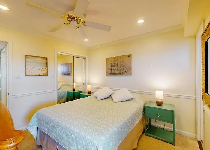Sunny With Balconies Full Kitchen Ac & Wifi & Just Steps To The * Ocean City